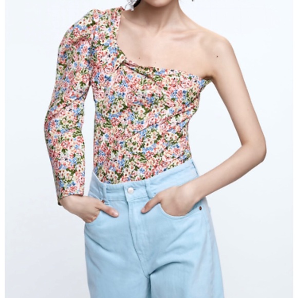 floral one shoulder top
